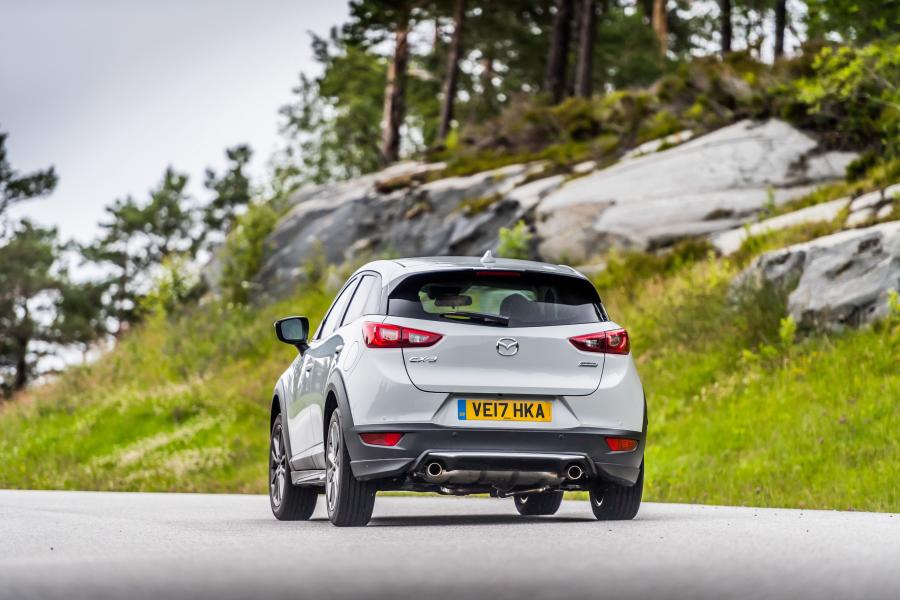  Mazda CX-3 GT Sport 2017 года  (UK) (фото 7 из 23)